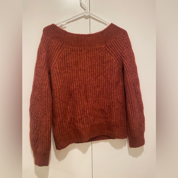 Abercrombie & Fitch sweater - Picture 3 of 3